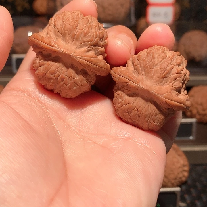 文玩核桃把件血麒麟37尺