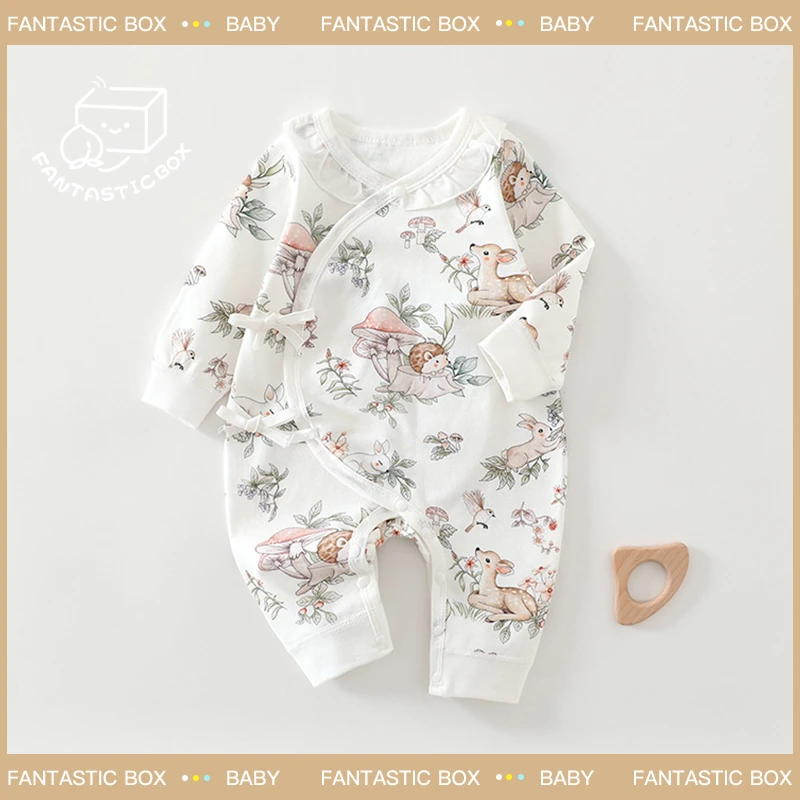 新生儿新款卡通图案蝴蝶衣无骨纯棉A类女初生宝宝春秋款哈衣爬服