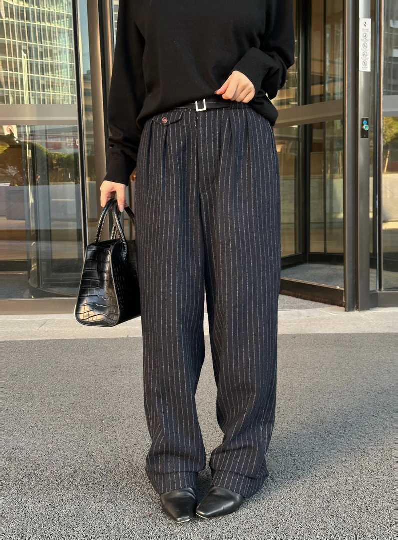 挺括羊毛粉笔条长裤女  690