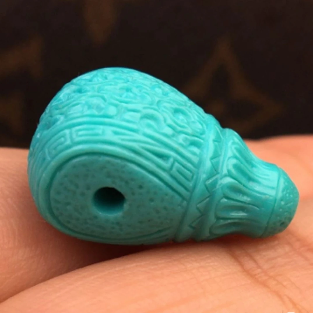 22原矿绿松石云纹三通，黄金尺寸无水无油，尺寸14.5x21.6x12.8厚