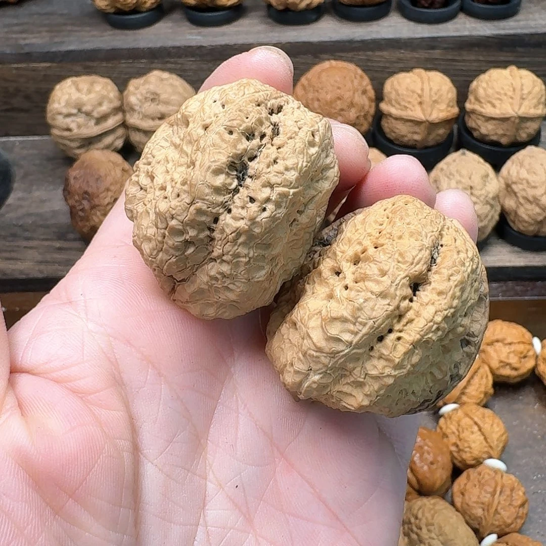 文玩核桃吊坠?**斧20蝴蝶蟾42尺寸