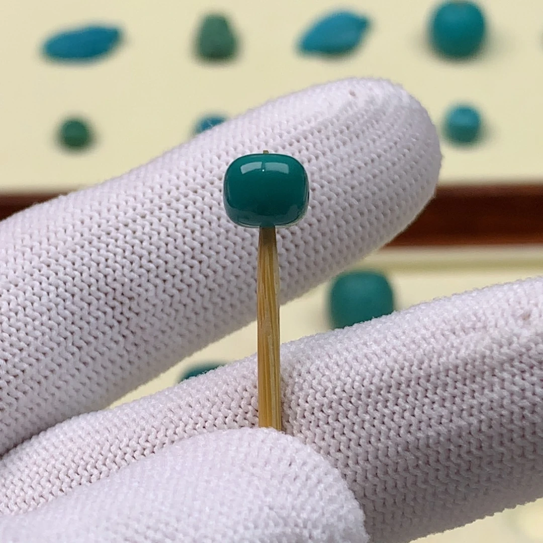 绿松石未镶嵌绿松石