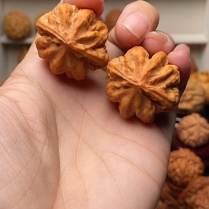 吊坠文玩核桃帝王龙脊