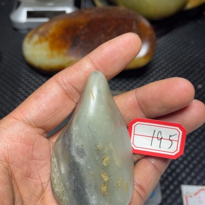 颈饰未镶嵌和田玉195