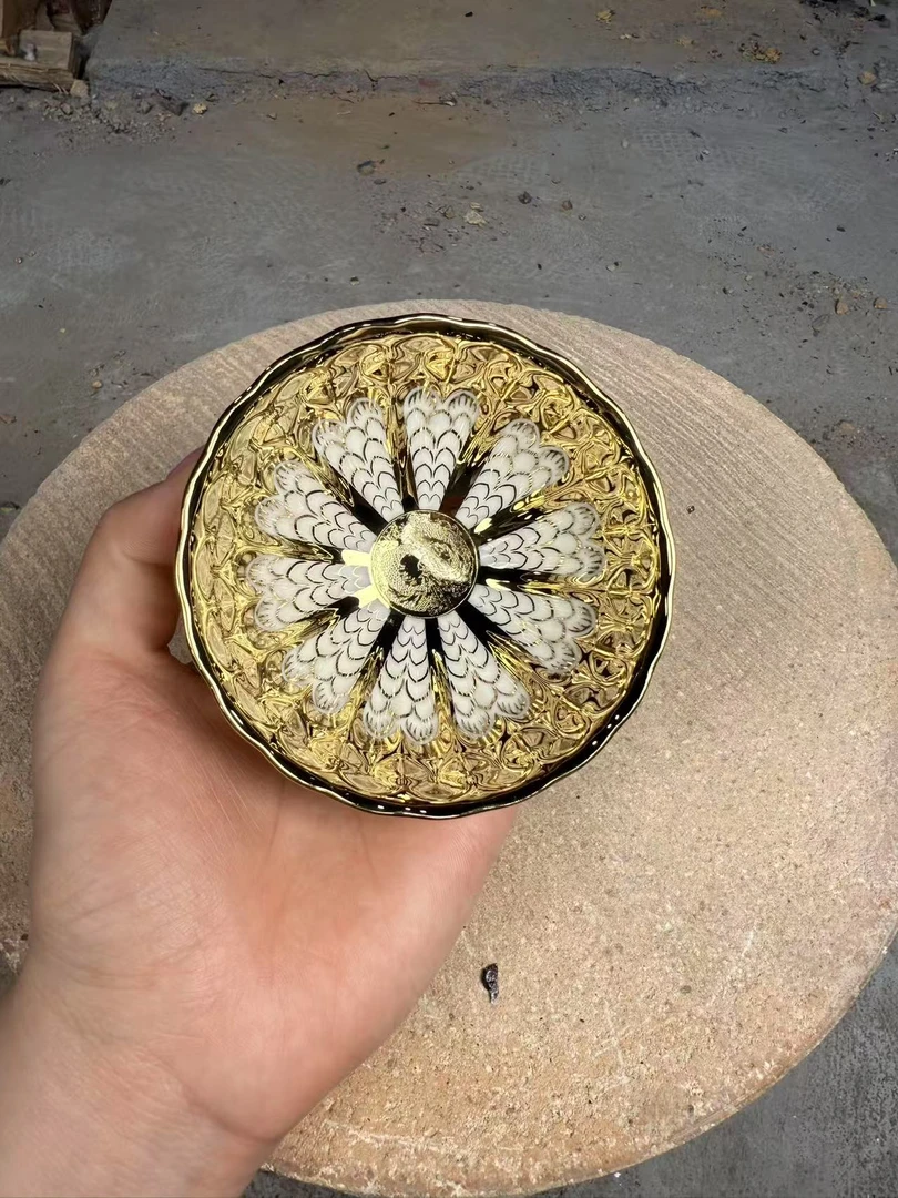 茶杯茶器金 金龙鳞