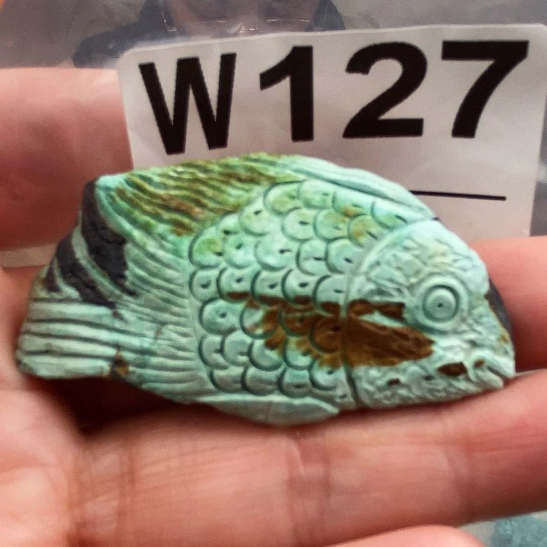 绿松石未镶嵌原矿