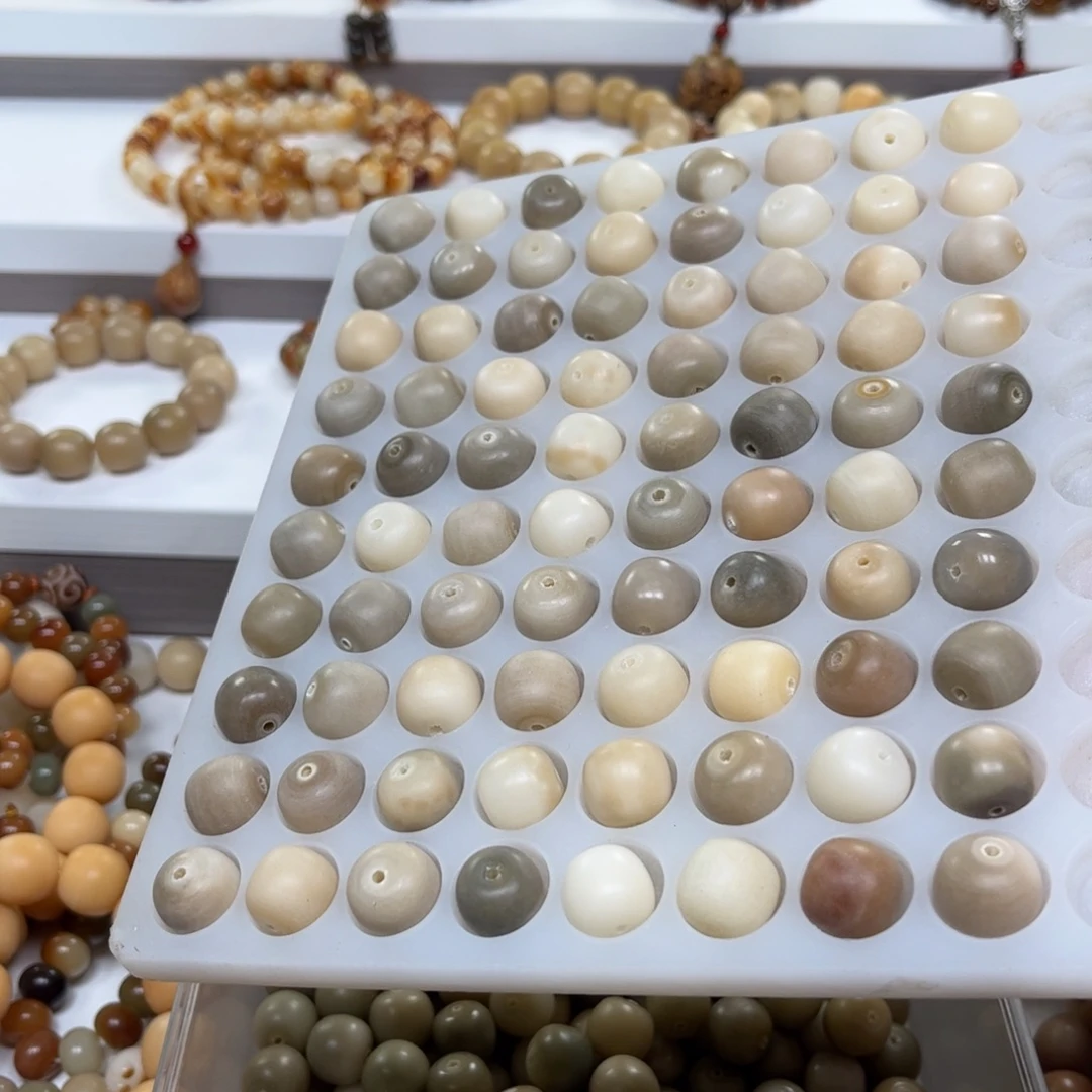 白玉菩提吊坠干磨桶珠福利80颗