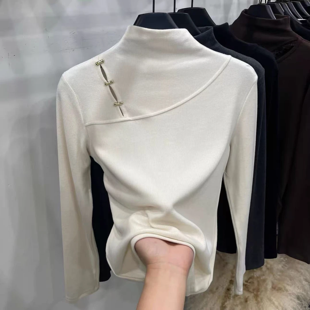 〈纪朵研〉1681立领镂空钉珠加薄绒长袖T恤女秋冬休闲内搭打底衫