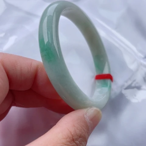 翡翠手镯未镶嵌正58无纹裂48小时鉴赏期