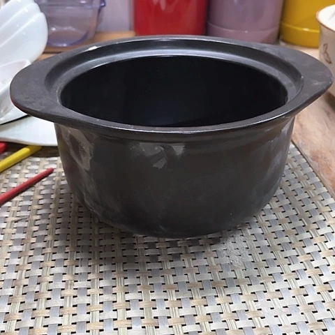 微瑕，明火，口径19高度9无盖