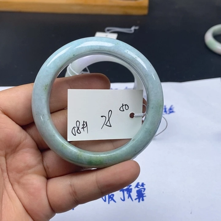 未镶嵌手镯翡翠天然翡翠