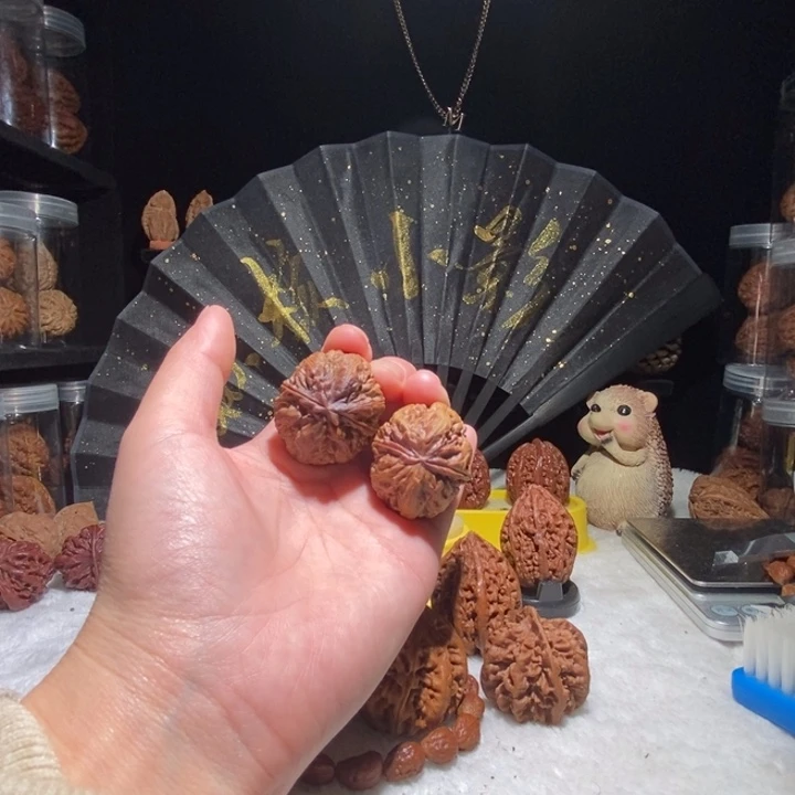 十***八文玩核桃把件龙珠