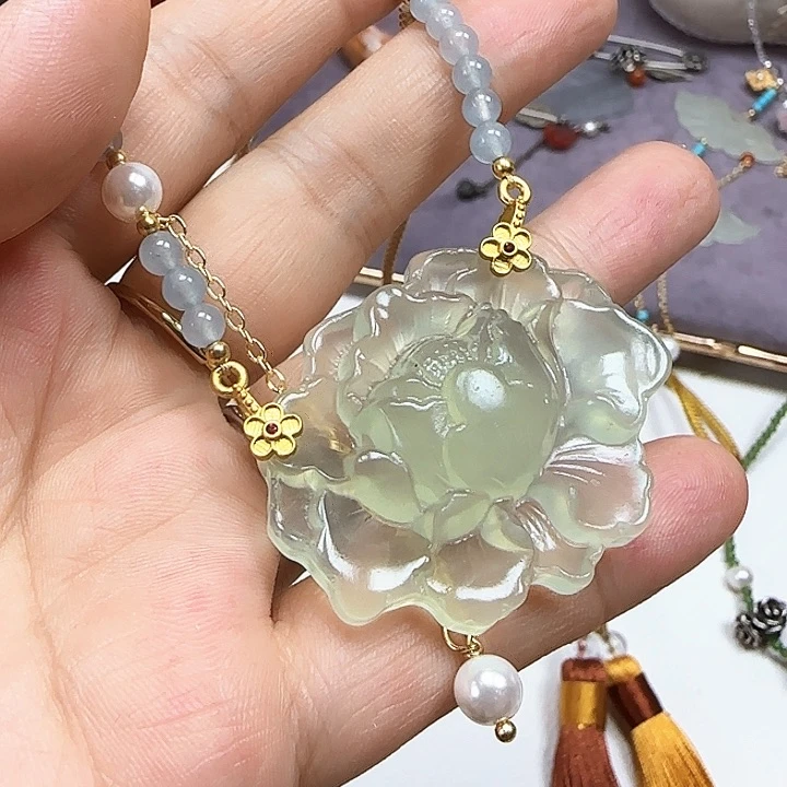 蛇纹石玉未镶嵌枕头帘