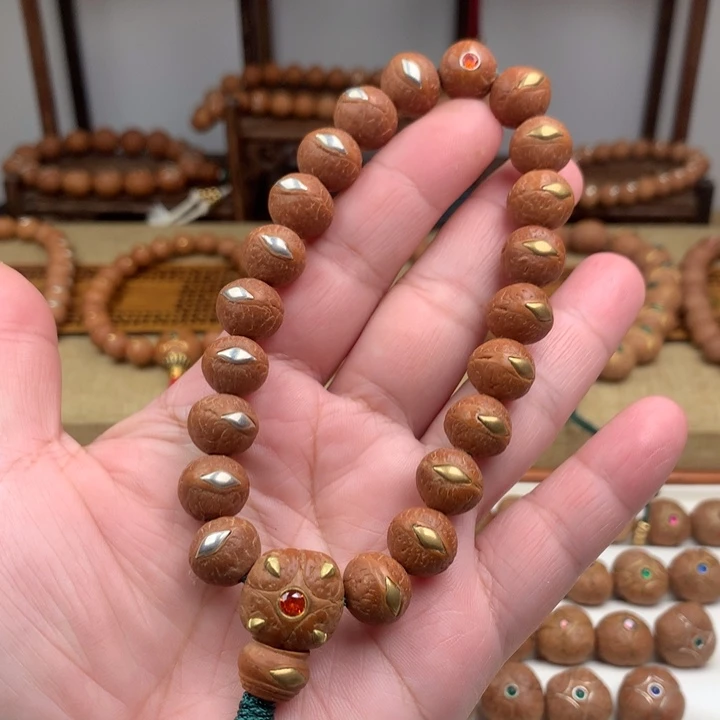 凤眼菩提吊坠手串