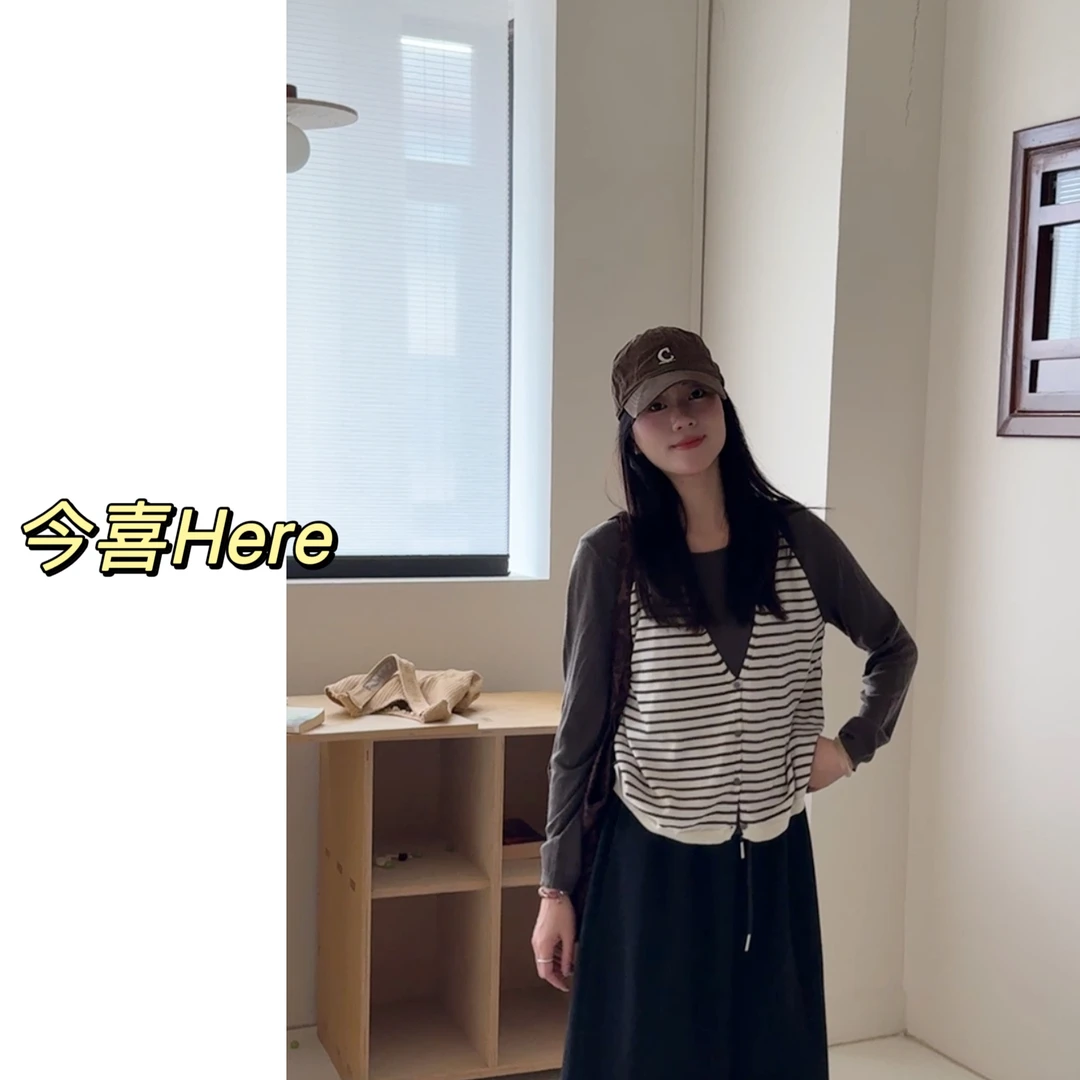 今喜Here.咖条.韩系假两件套挂脖女针织秋季长袖条纹气质宽松上衣