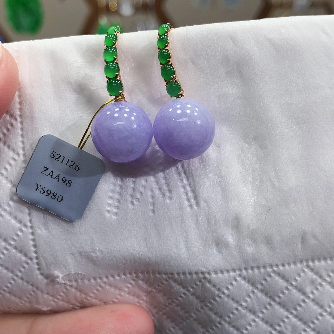 18K金镶嵌翡翠耳饰天然翡翠耳饰