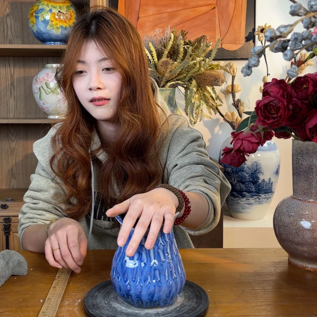 摆件陶瓷花瓶高15口8瑕疵盘泥