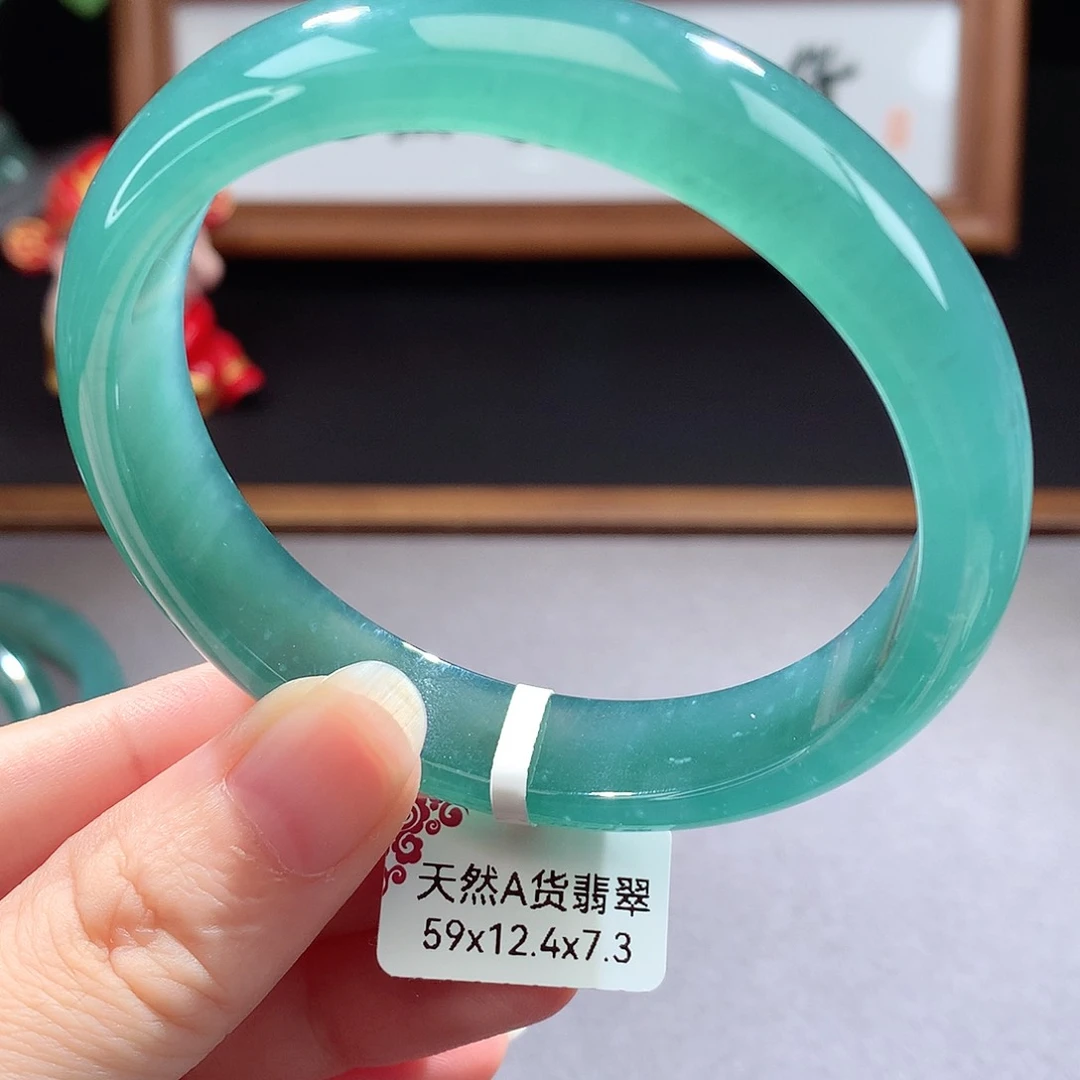 未镶嵌手镯（圆镯）翡翠ℳ****
