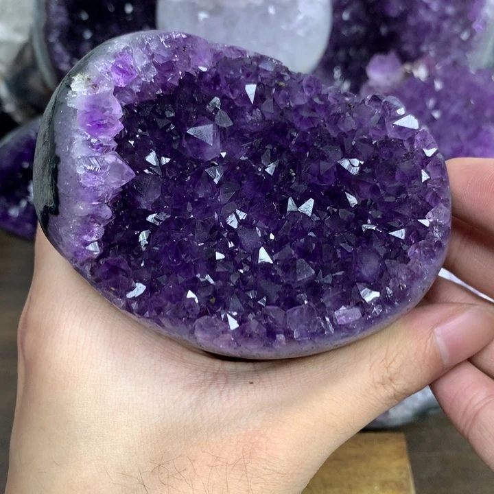 水晶大型摆件（非配饰）未镶嵌