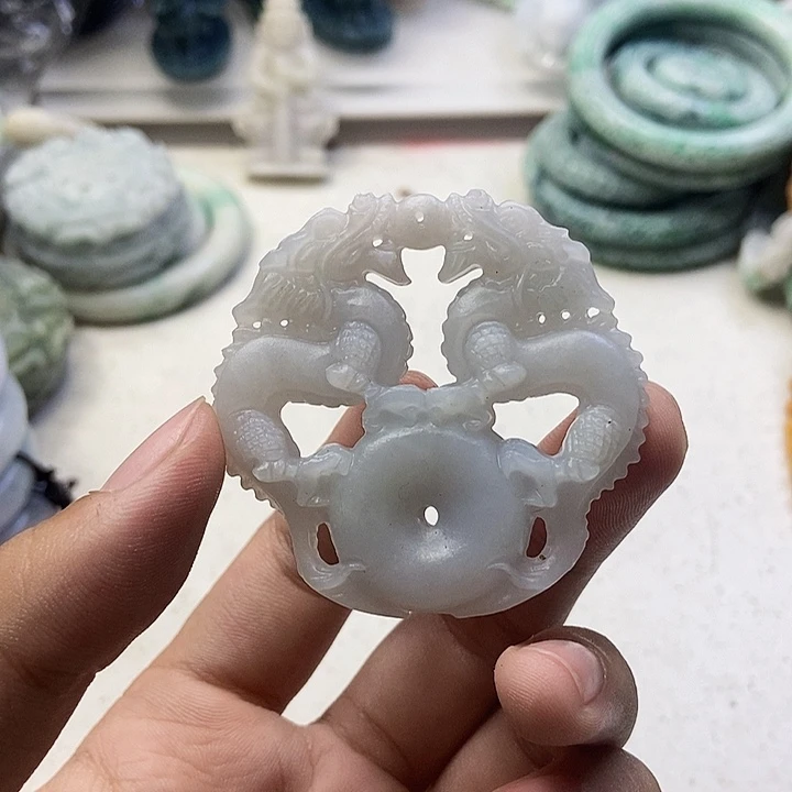 定制翡翠未镶嵌天然翡翠