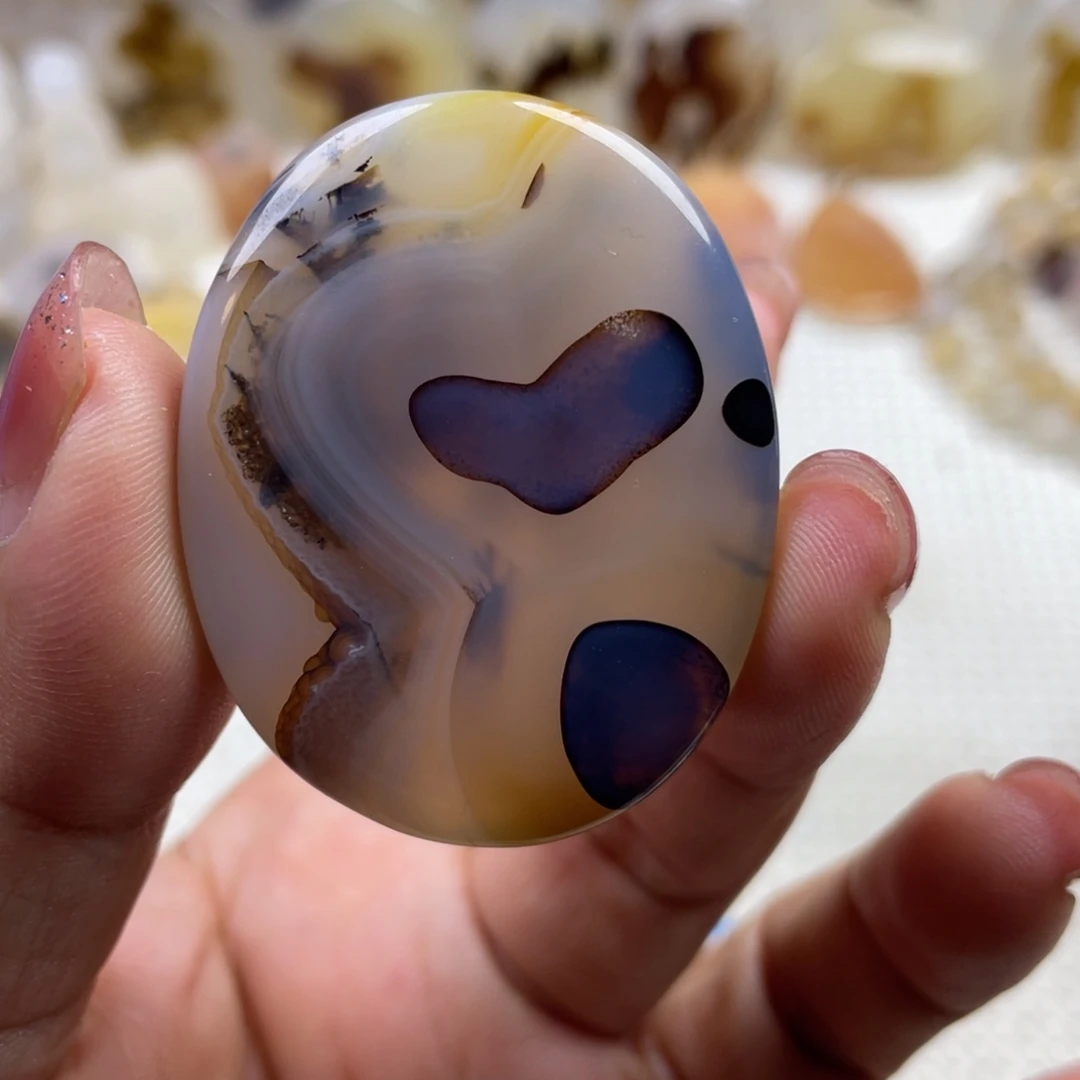 玛瑙/玉髓未镶嵌颈饰