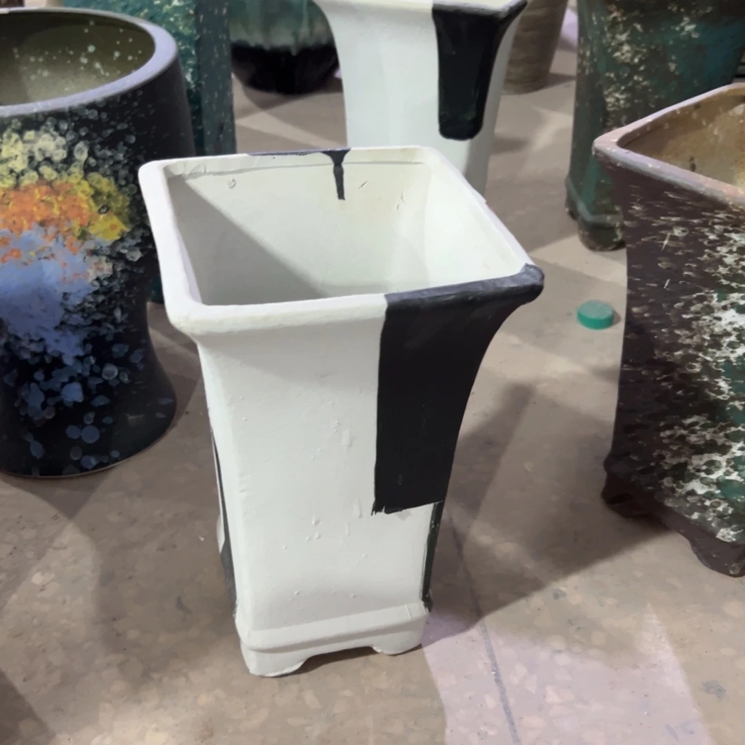 高度28口15无孔瓷器