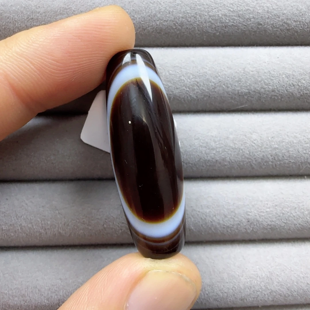 骆***驼玛瑙/玉髓未镶嵌锁骨