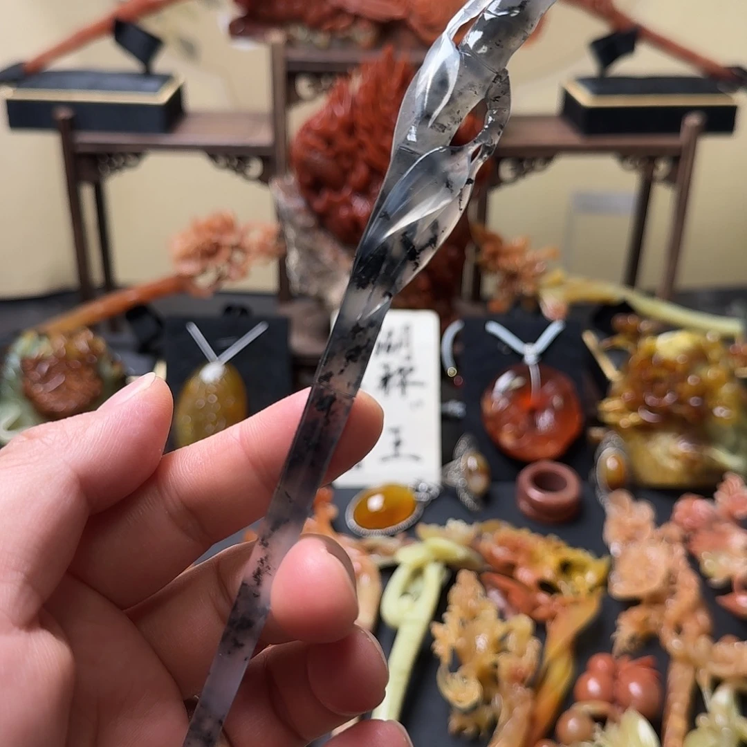 蛇纹石玉未镶嵌发饰