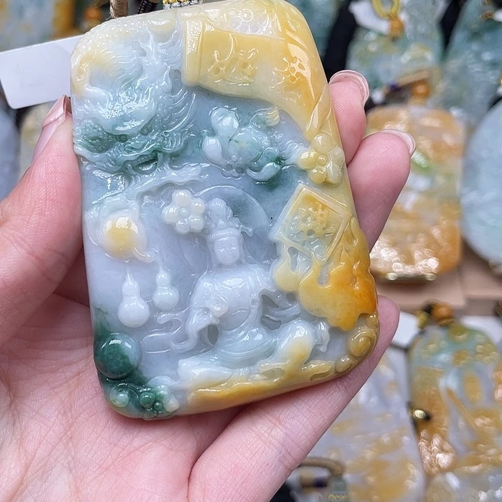 翡翠未镶嵌颈饰天然缅料a货翡翠