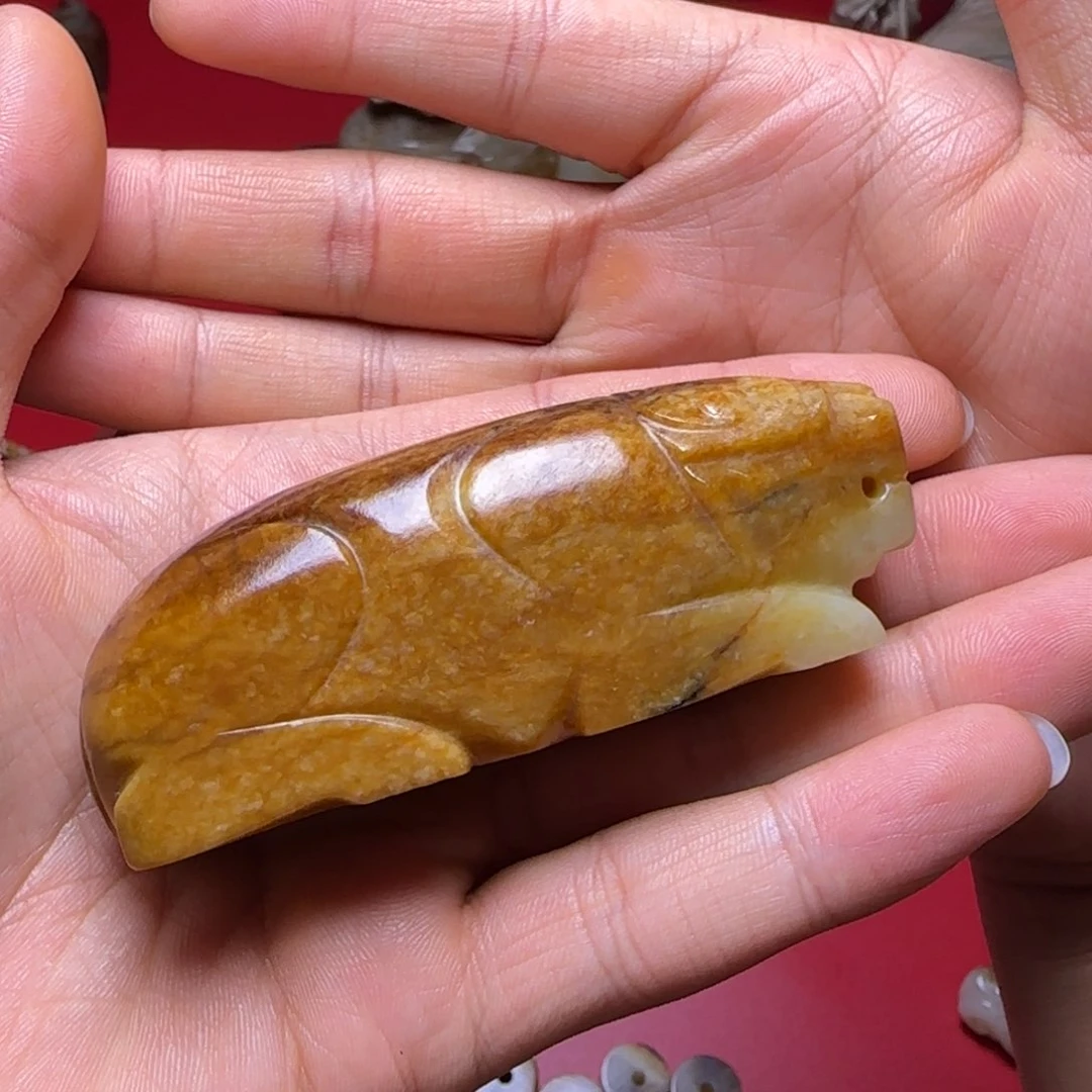 和田玉未镶嵌挂件择****。