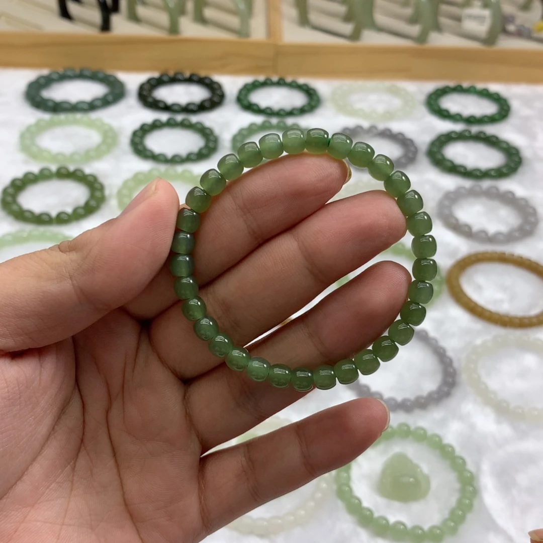 未镶嵌手串和田玉（直切湖水绿6）