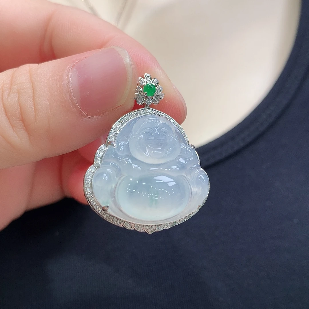 颈饰18K金镶嵌翡翠佛公