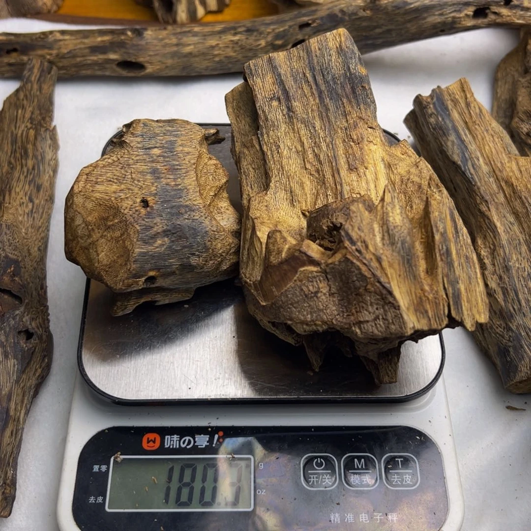 星***炎沉香碎屑沉香奇楠沉香海南板头