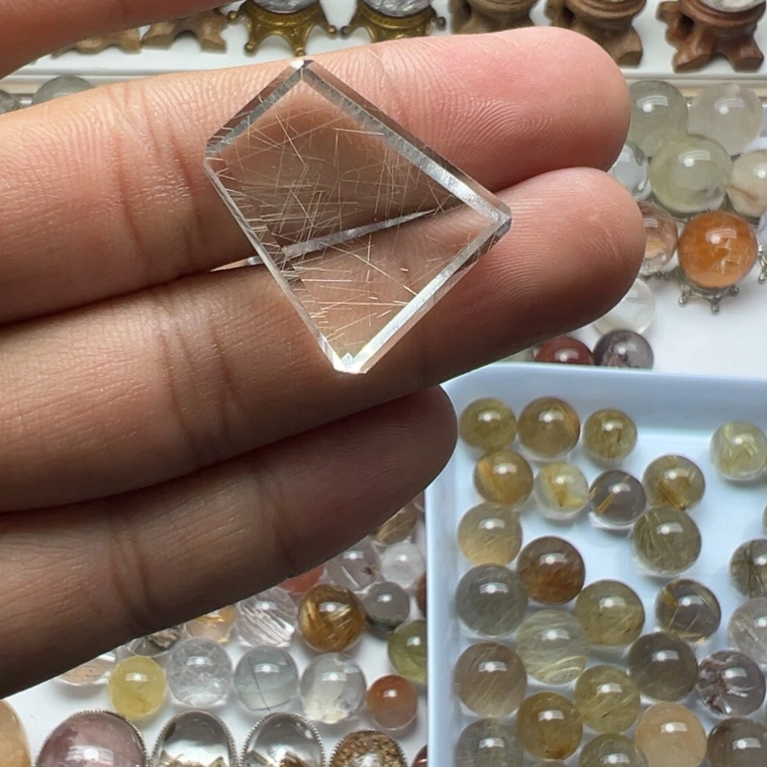 水晶珠宝半成品未镶嵌发晶球