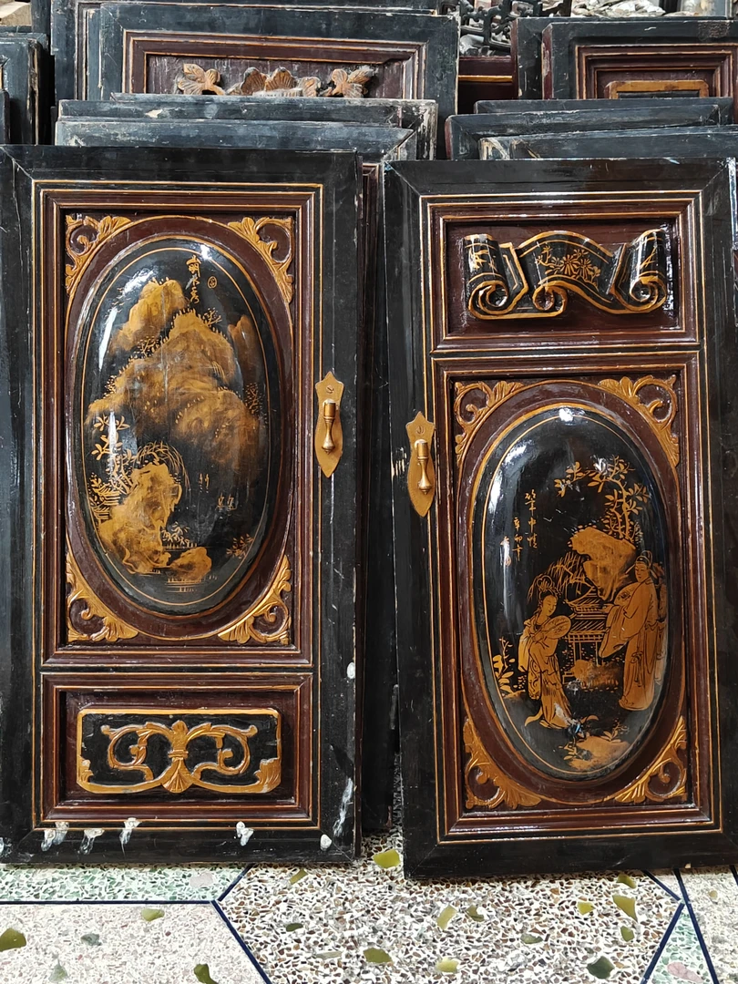 8号链接金漆门板