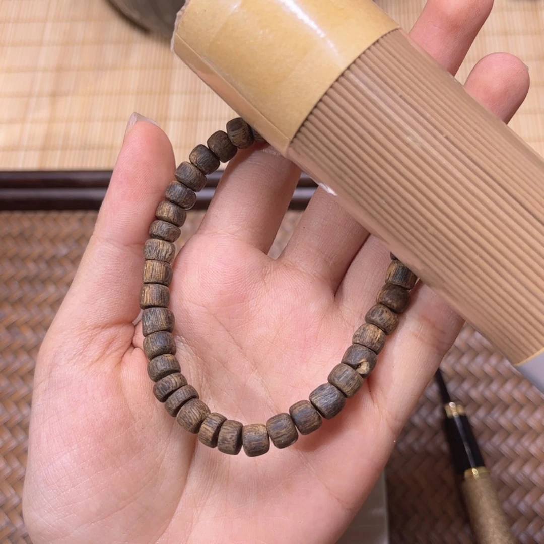 香榧木十*木海南莺歌绿奇沉水随行手串6.1克