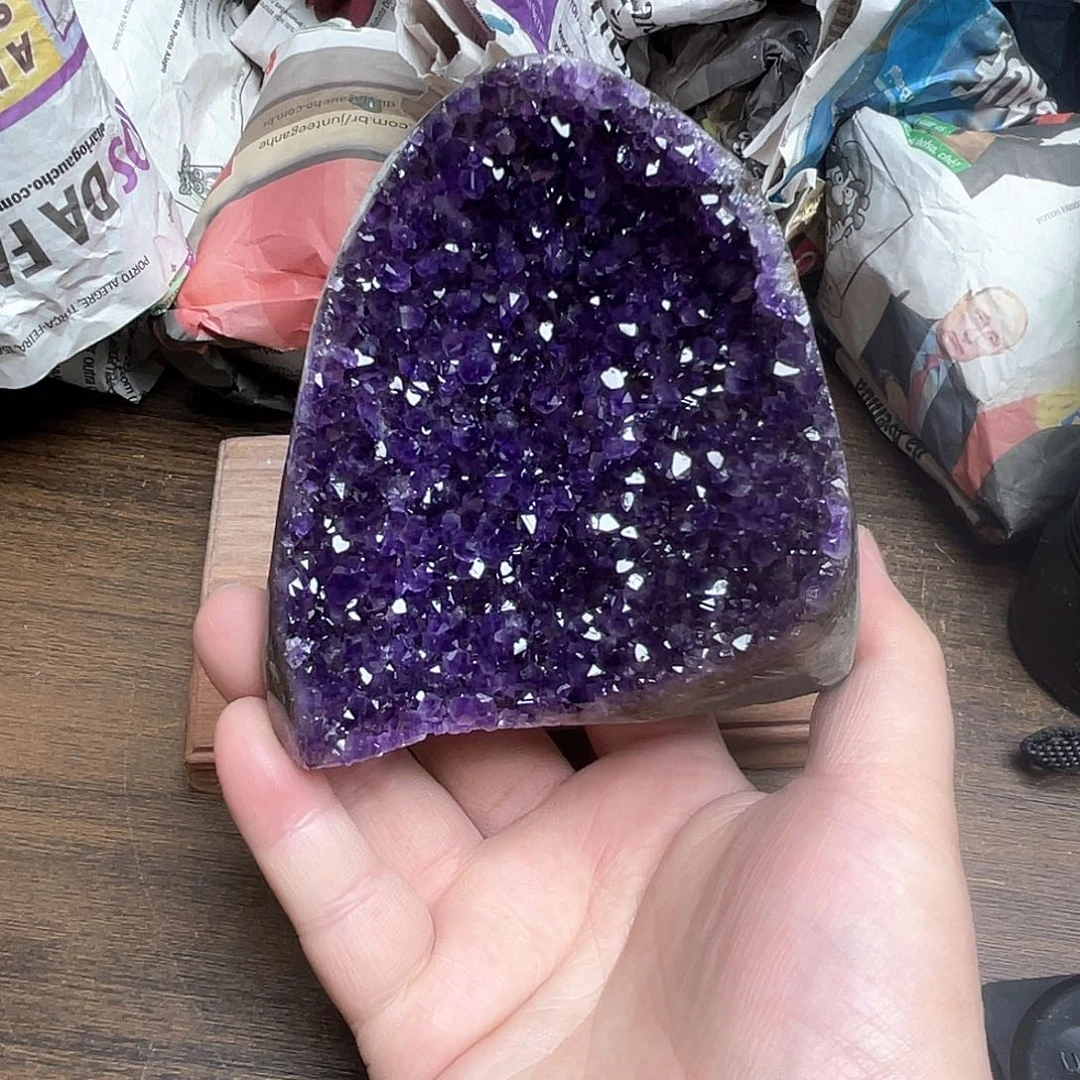 紫晶大型摆件（非配饰）未镶嵌