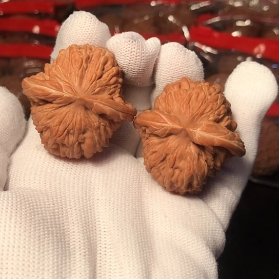 文玩核桃把件四座楼40