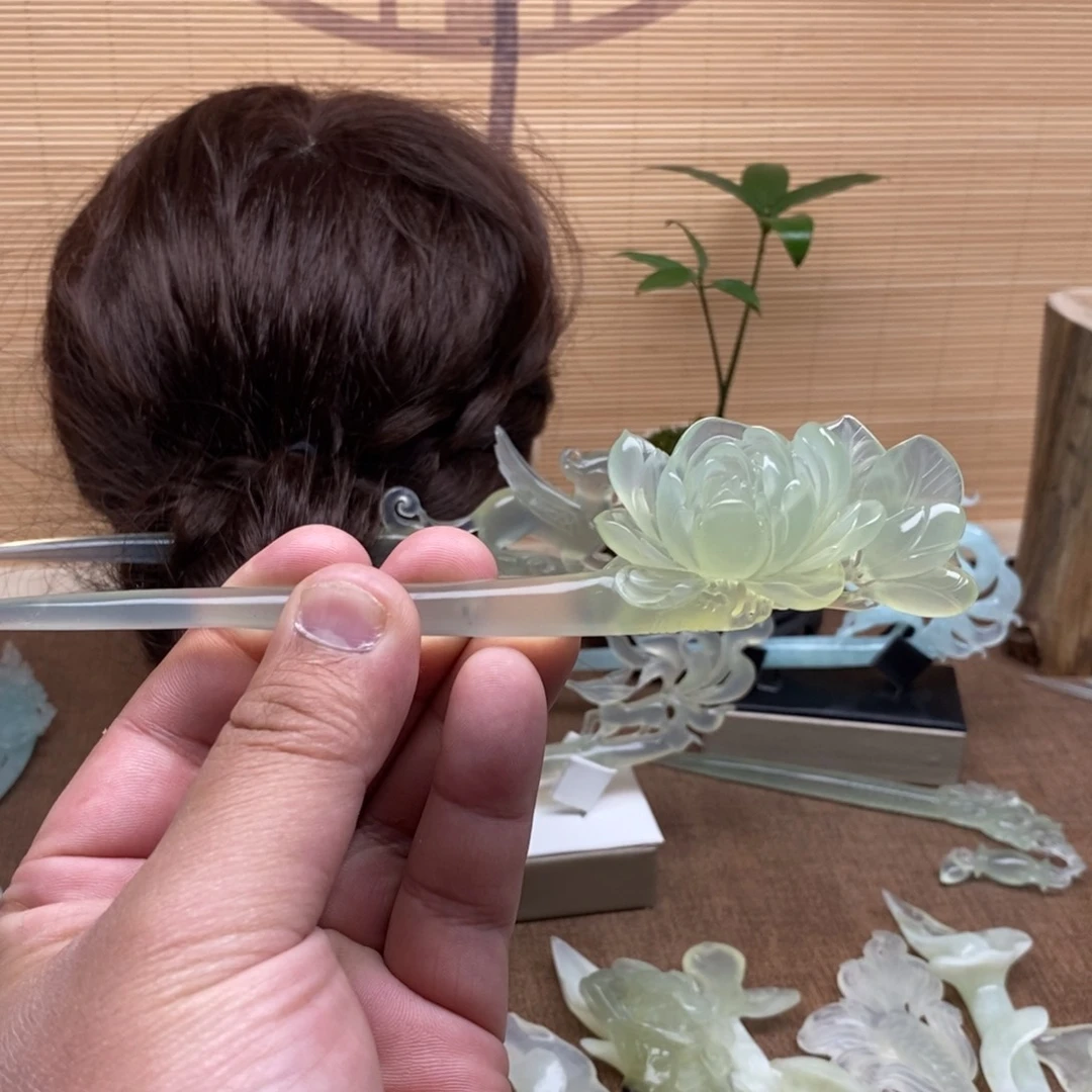 蛇纹石玉未镶嵌发簪