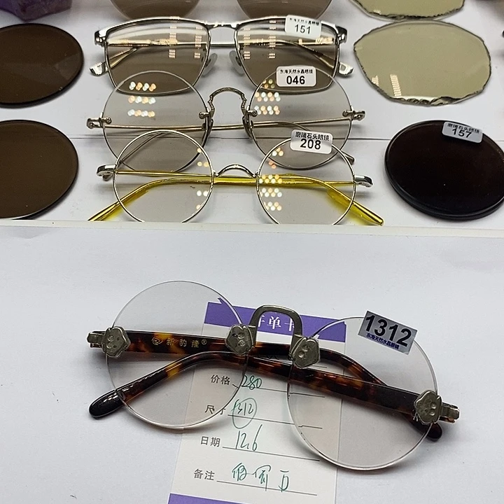 用***1天然水晶冰糖色老梁子