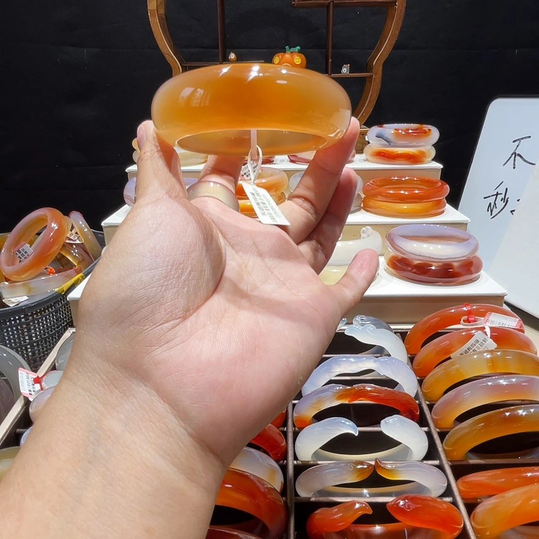 玛瑙/玉髓未镶嵌手镯