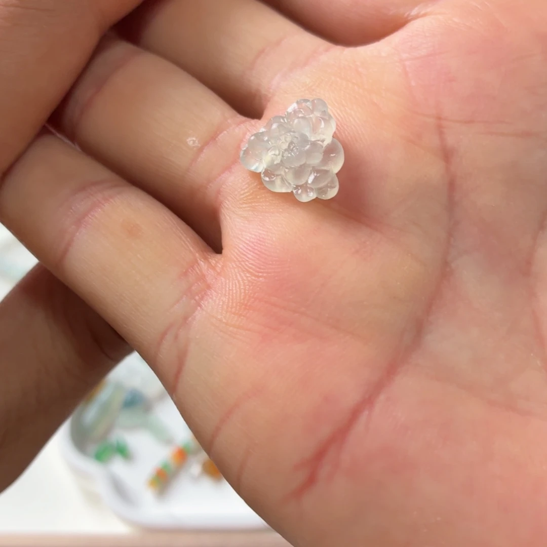 未镶嵌定制翡翠莲花