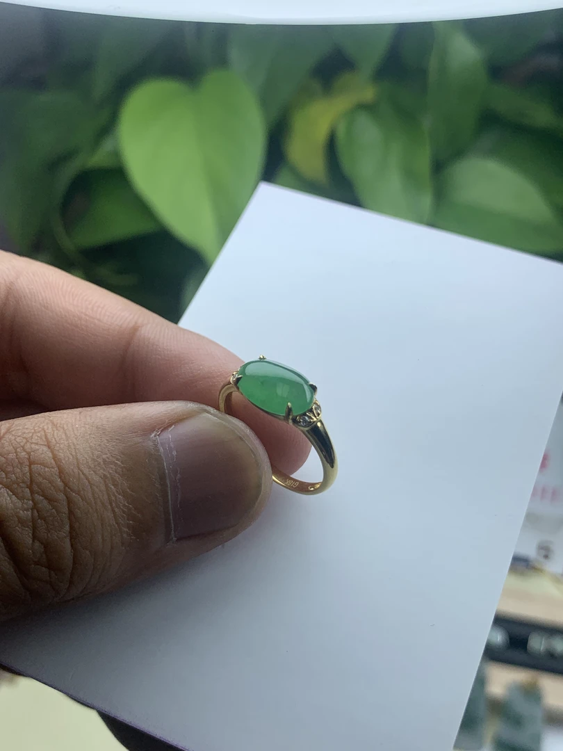 缅甸a货翡翠18K金镶嵌翡翠