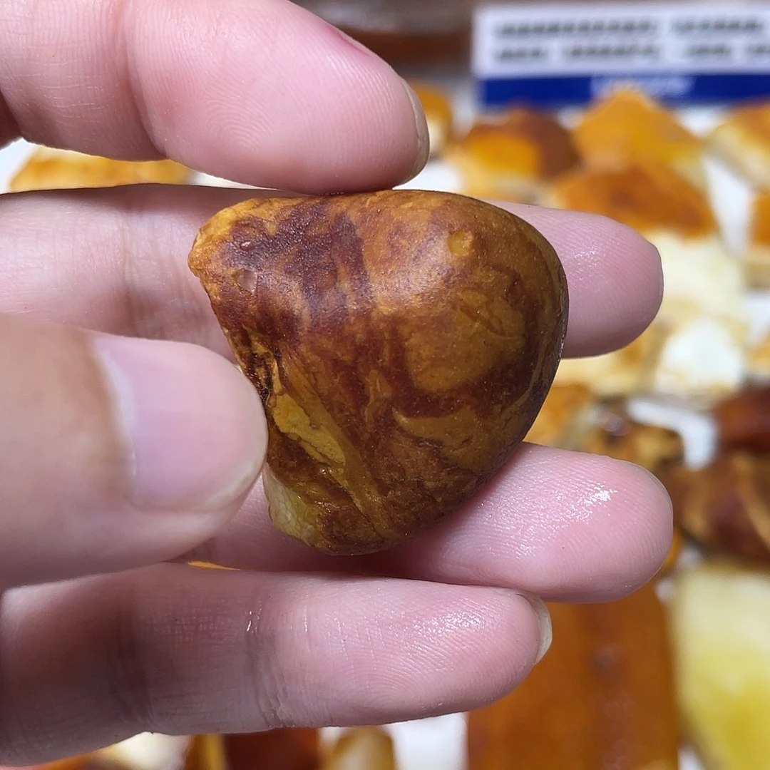 定制琥珀未镶嵌原矿琥珀