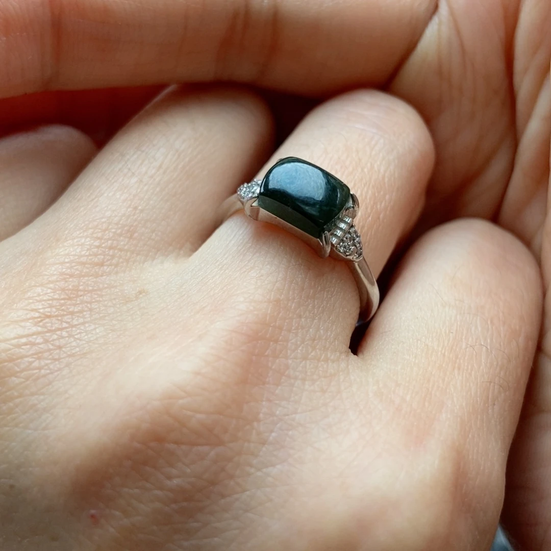 翡翠耳饰银S925镶嵌翡翠首饰