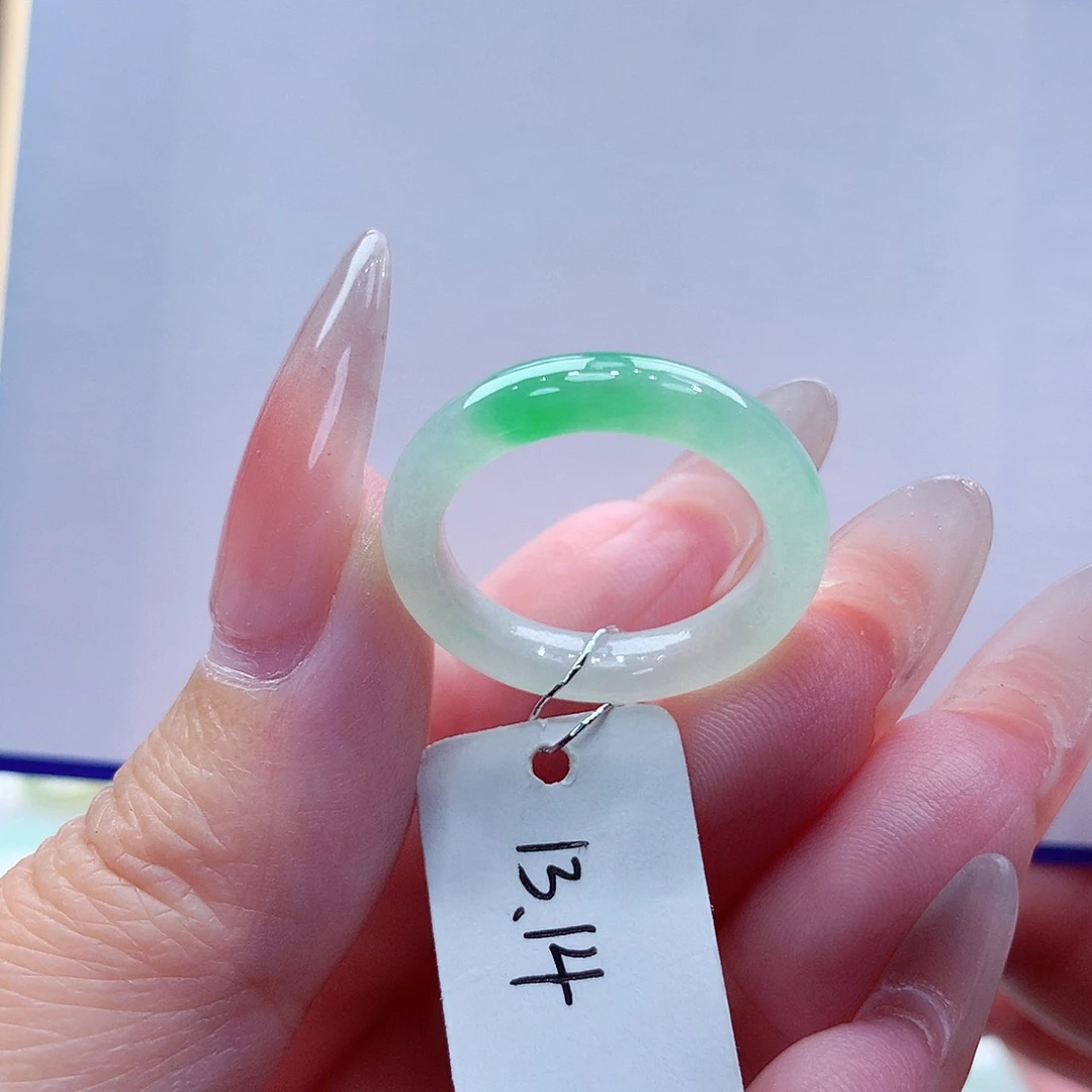 翡翠未镶嵌戒指缅甸A货