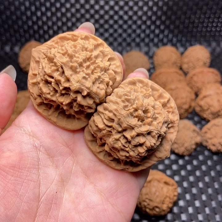 文玩核桃吊坠官帽