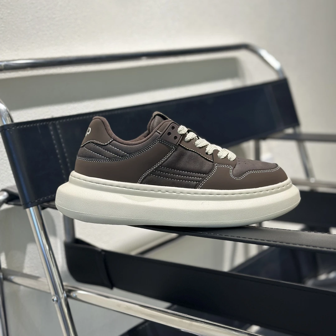 厚底舒适板鞋男时尚潮流百搭增高鞋男士运动休闲鞋黑色软底男鞋子