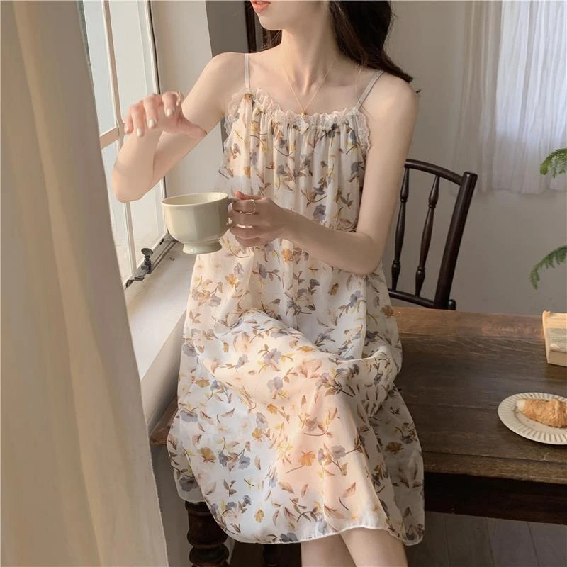 韩版吊带睡裙女夏季冰丝绸甜美公主风网纱大码薄款可爱睡衣家居服