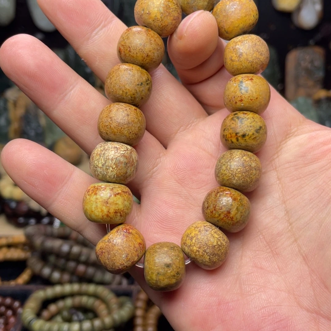 岫岩河磨玉（透闪石质玉）未镶嵌颈饰16×13